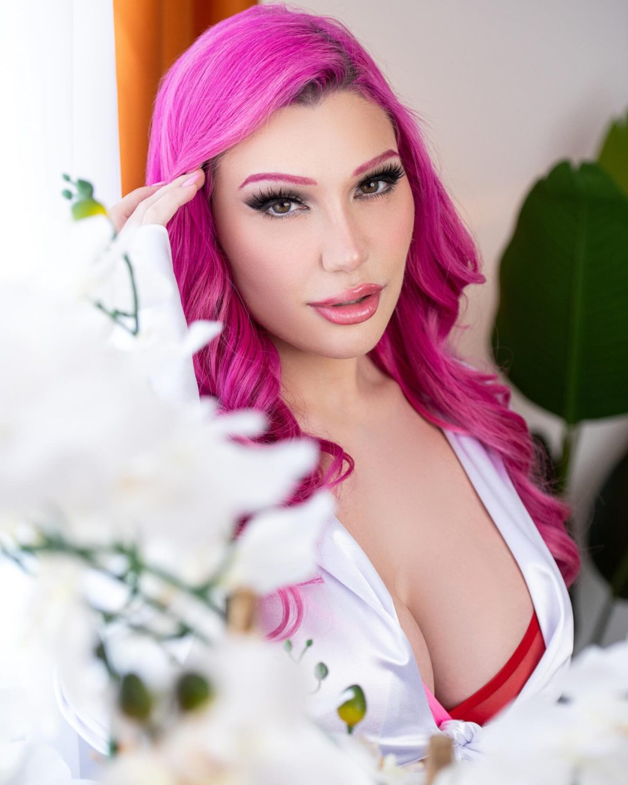 Who is Lily Lou? Age, Height, Weight, Relationships, and Family