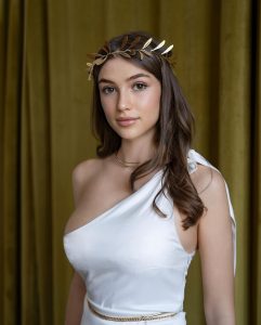 Who is Olivia Casta? Wiki, biography, net worth, age, boyfriend